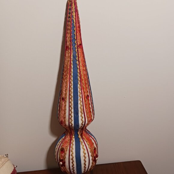 Vintage BEADED CHRISTMAS ORNAMENTS, Vintage Tree Topper - Picture 5 of 10